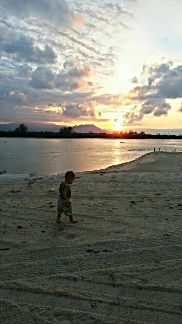 Penarik Baru Homestay Kampung Penarik Buitenkant foto