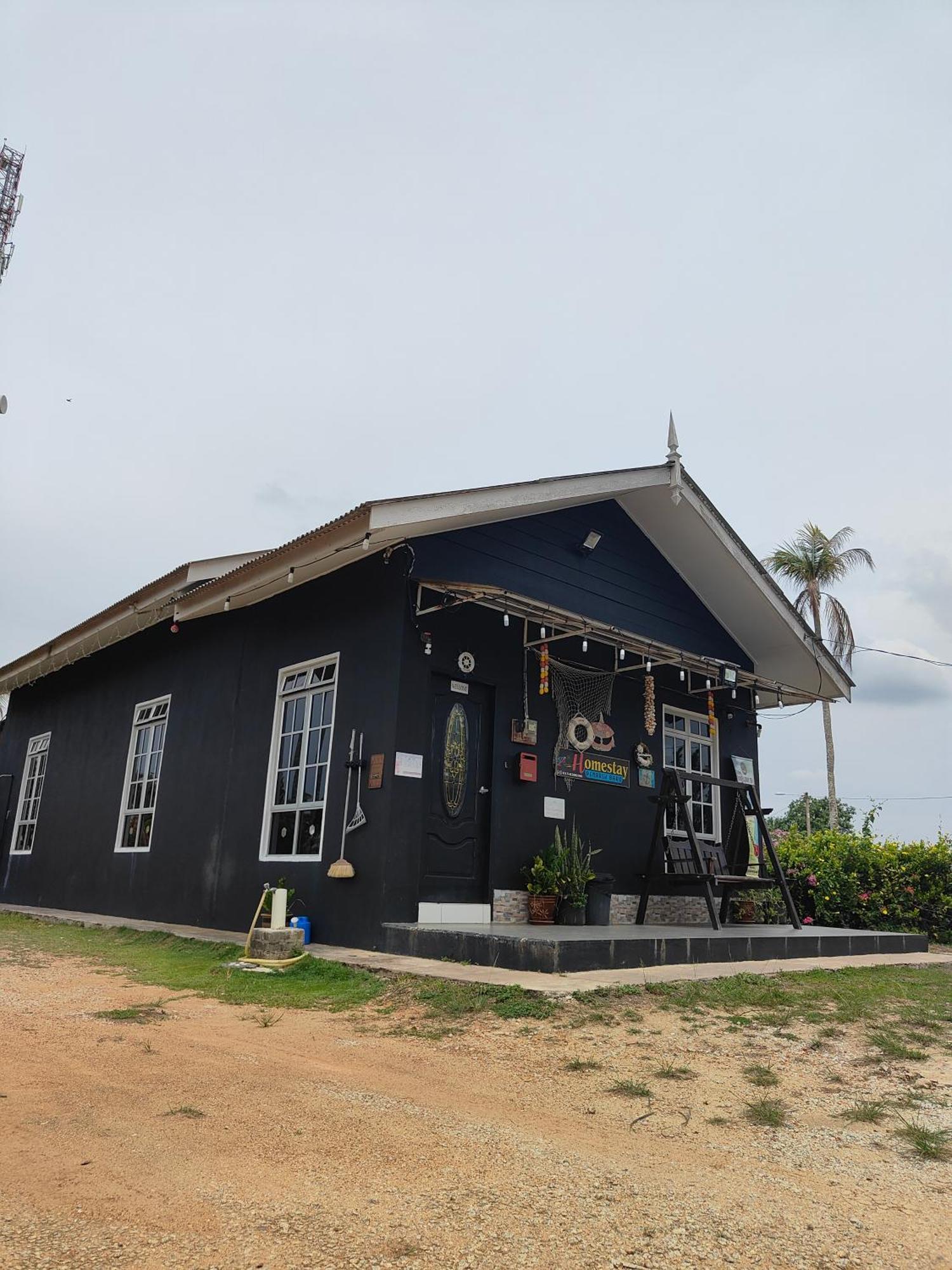 Penarik Baru Homestay Kampung Penarik Buitenkant foto